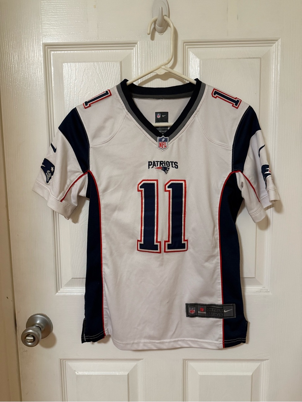 Nike NFL Players New England Patriots Julian Edelman #11 Jersey Mens Medium